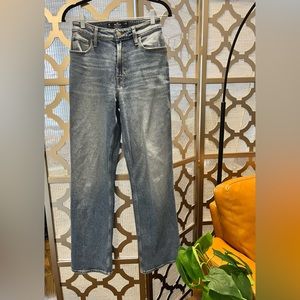 COPY - Hollister Co. Ultra High Rise Dad Jeans